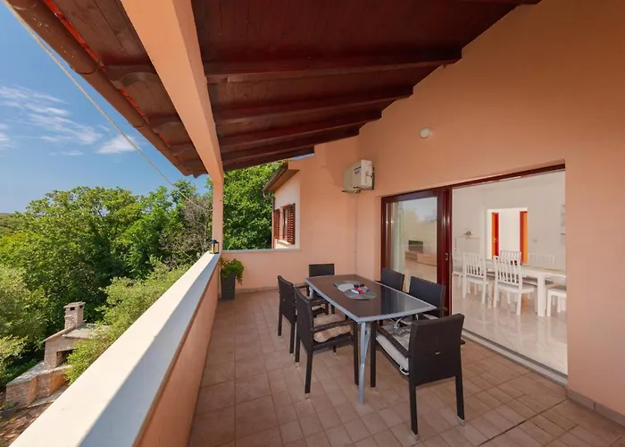 Villa Lili