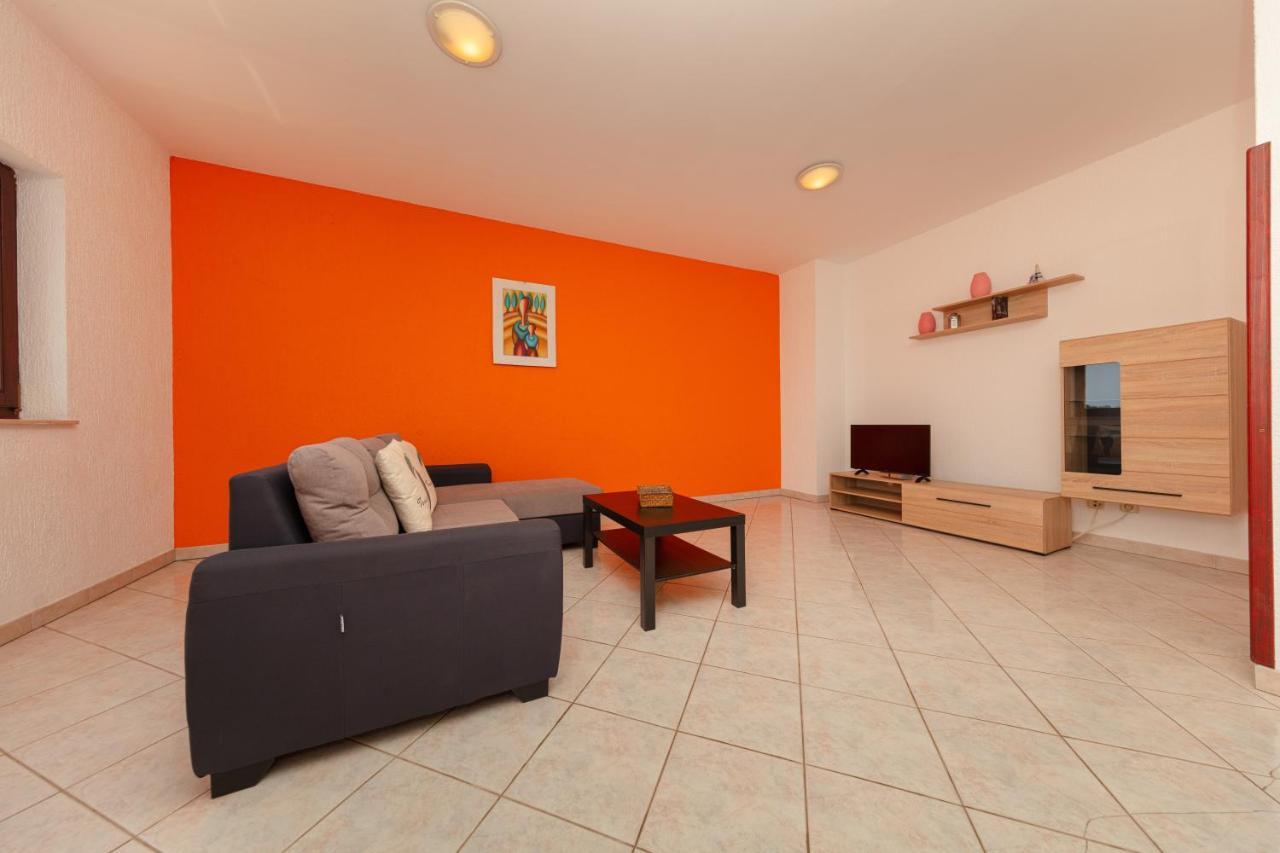 Lili Apartment