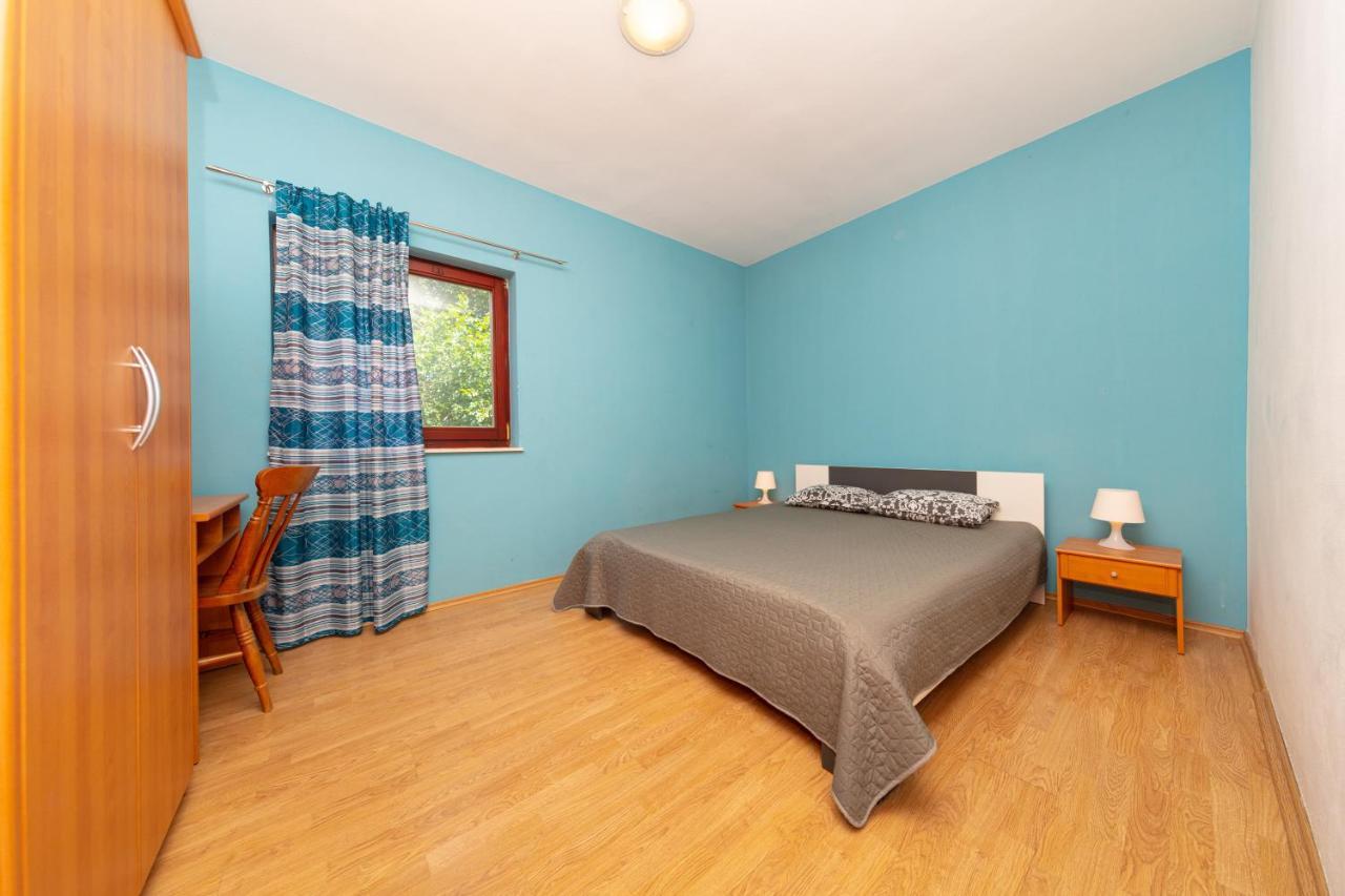 Lili Apartament *