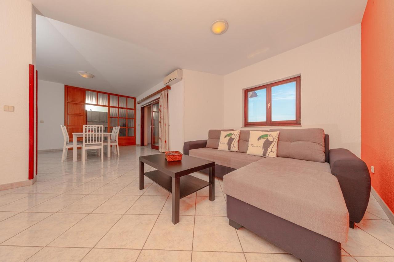 Apartament Lili
